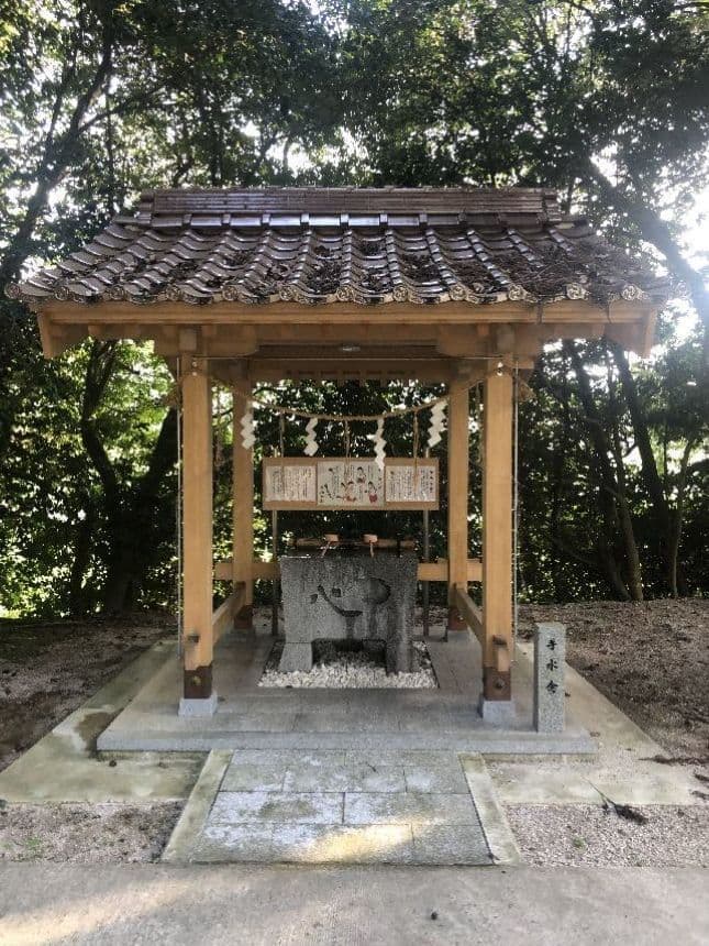 手水鉢